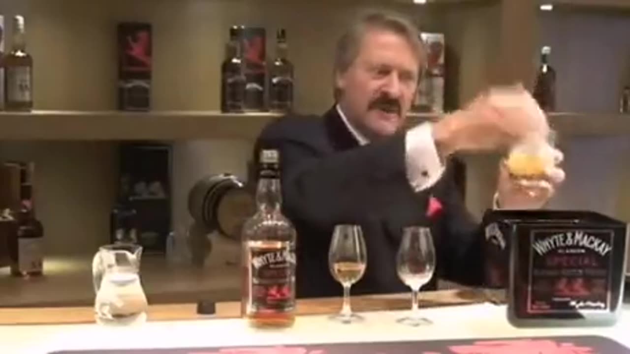 An experts guide to drinking whisky