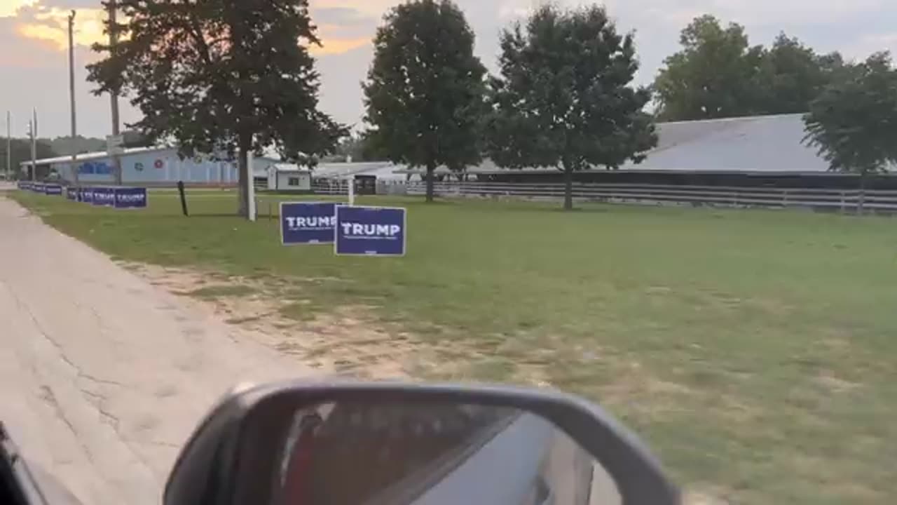 Daniel Baldwin @baldwin_daniel_ Maquoketa, Iowa. Truly Trump Country!