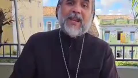 RESPOSTA DE PADRE AO LULA.