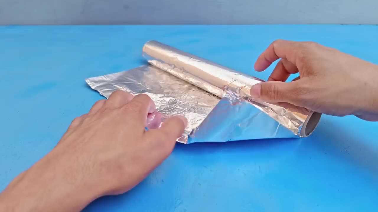 🔥 Insira uma seringa na TV e assista a milhares de canais via satélite de todo o mundo!