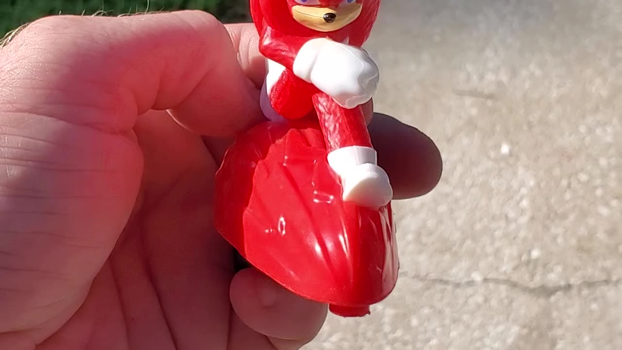 McDonald's Knuckles Sonic the Hedgehog 2 Toy - Slide Test