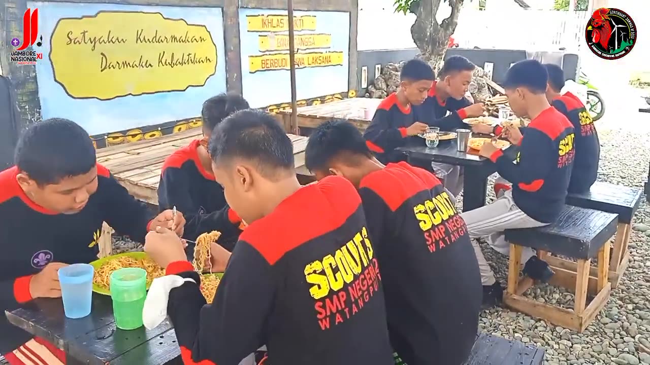 DINING ATMOSPHERE OF JAMNAS XI 2022 KWARCAB SIDRAP PARTICIPANTS