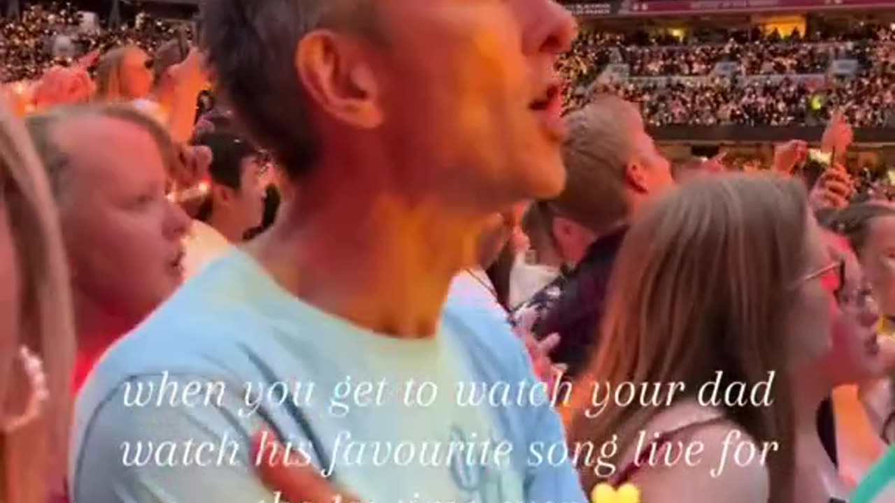 The way he’s taking it all in 🥺