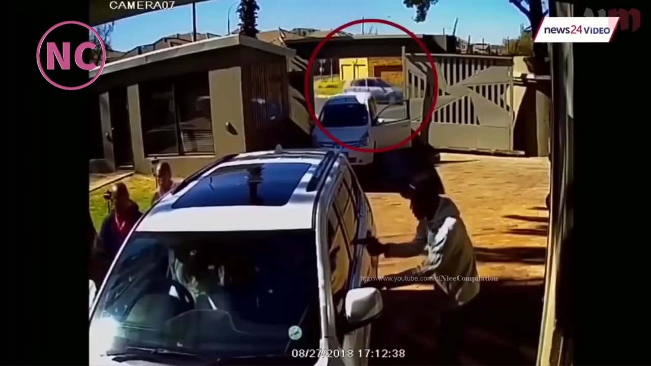 STUPID-ROBBERY-FAILS. WATCH TILL THE END 😆😂