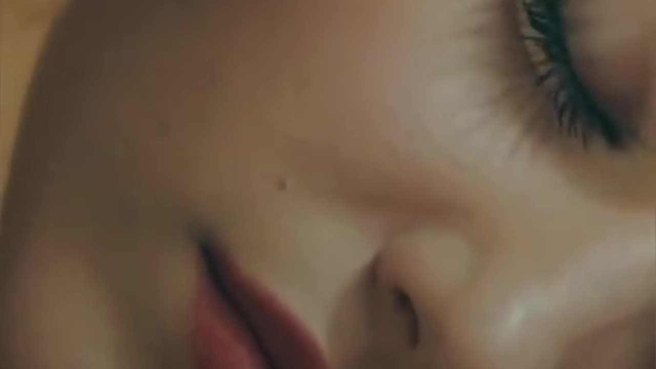 LOVE BEAUTIFUL GIRLS