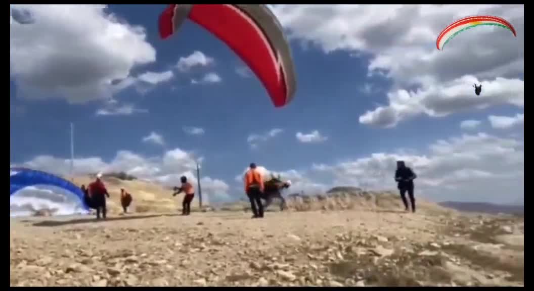 Thick mist made flying impossible.