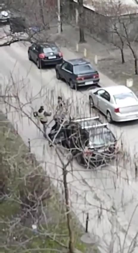 ukie troops murder a man