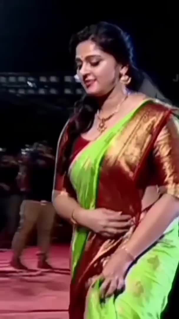 Anushka Beautiful Darling_1080p