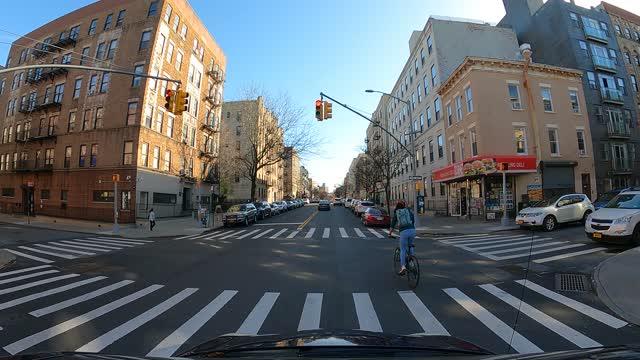 Driving Around Thru 04-12-2022 NYC Williamsburg Brooklyn 4K