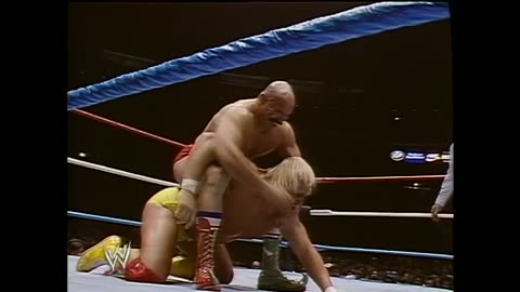 Hulk Hogan vs. The Iron Sheik | WWF • WWE (Pro Wrestling)