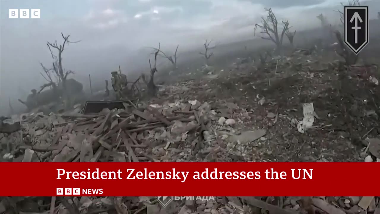 Poland stops its Ukraine weapon supply - BBC News