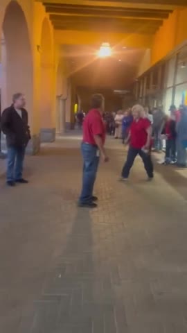 Arizona Voting Machines BREAK During Election Day