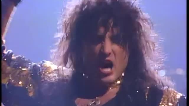 Quiet Riot - The Wild And The Young