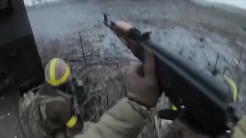 Dramatic battle video shows Ukrainian raid on Russian trenches