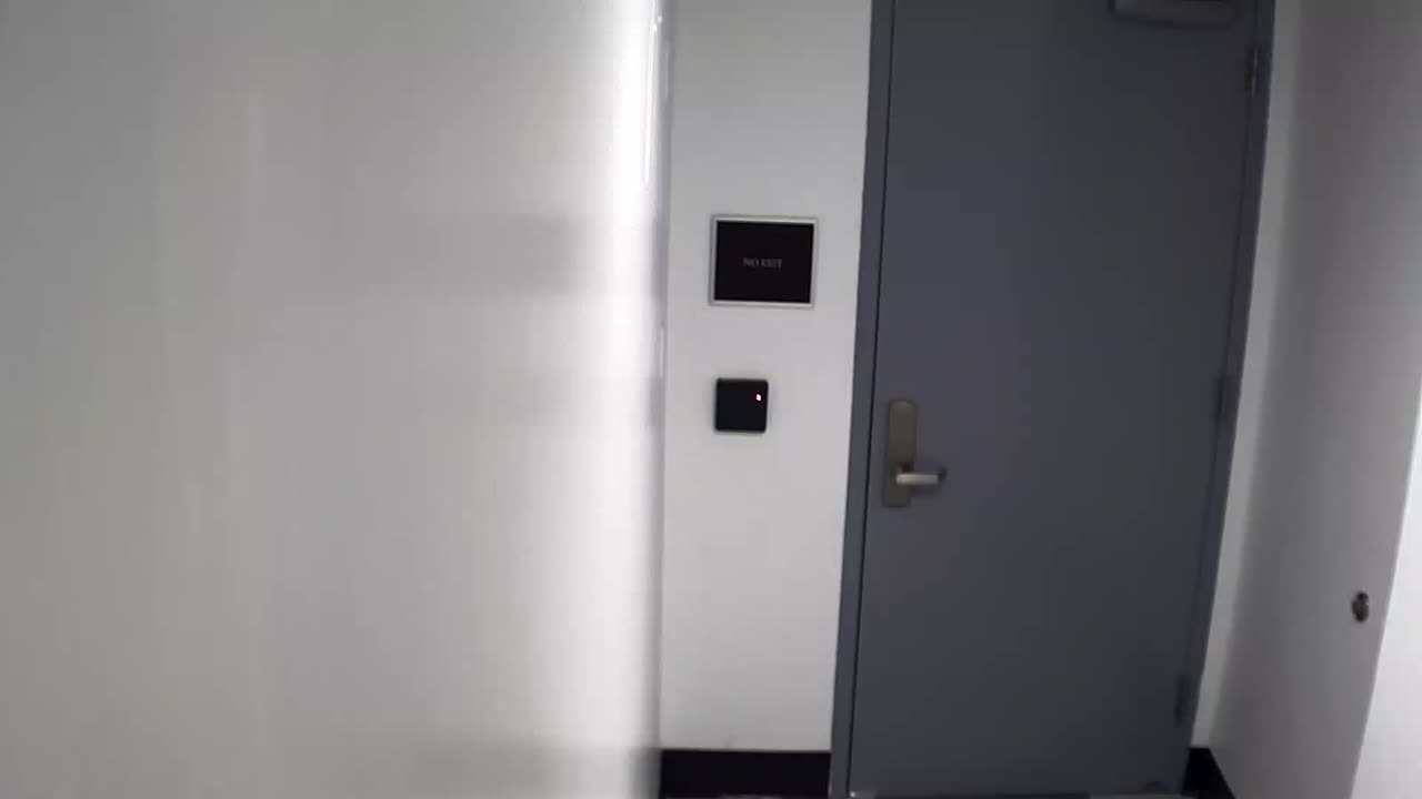 6144RHOBG2G201ABStairwayLobbyEntry_2021-01-06_04h40min01s777ms.mp4