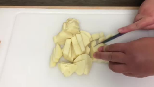 Simple delicious recipe meat potato onion pie