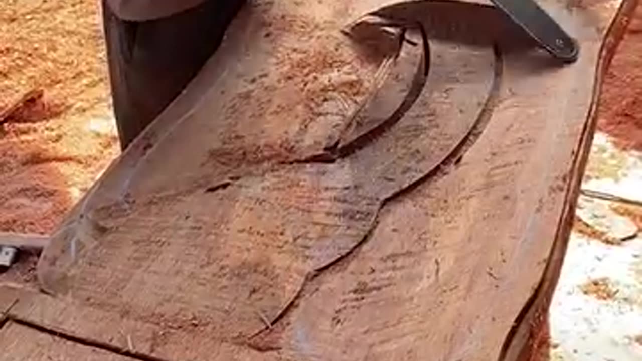 Making a wooden sink out of a huge wood log!