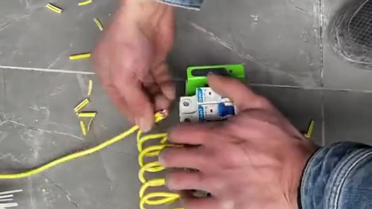 weirdly satisfying images