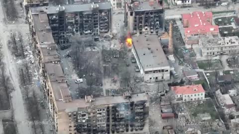 The "Azov" regiment continues to destroy the occupier on the streets of Ukrainian Mariupol