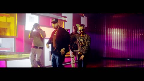 Casper Nio García Darell Nicky Jam Bad Bunny Ozuna Te Bote Remix Video