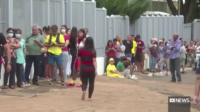 Demonstrators in Brazil hold firm in the face of calls to back down | The World