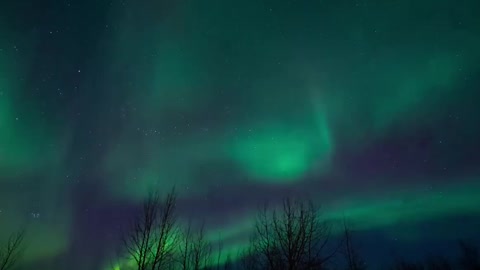 Brilliant Time-Lapse of Alaska’s Northern Lights | Short Film Showcase