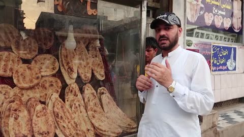 Peshawar food street Lahori Gate and Special Cocktail Juice | Street Food of Pakistan