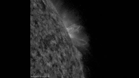 Violent Solar Plasma Eruption on our Sun 10-21-22