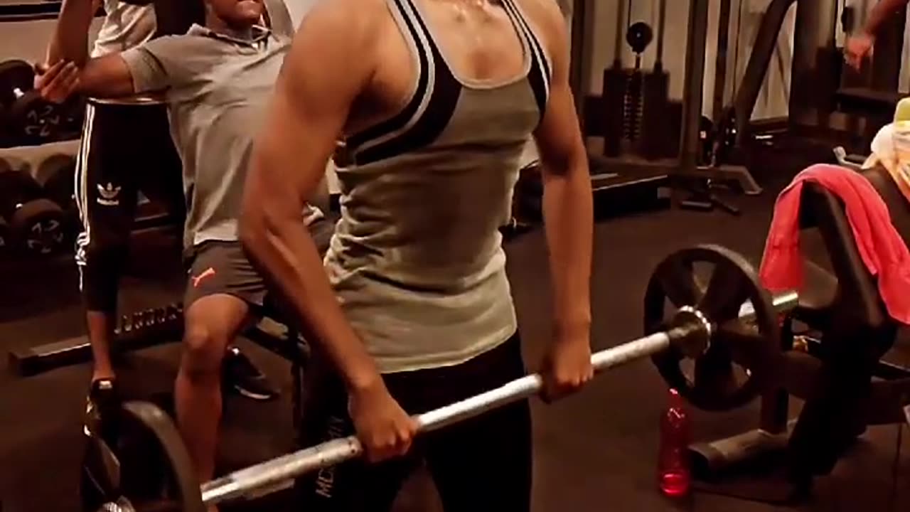 How to shoulder workout