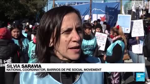 Protesters take to streets of Buenos Aires as Argentina economic crisis deepens • FRANCE 24