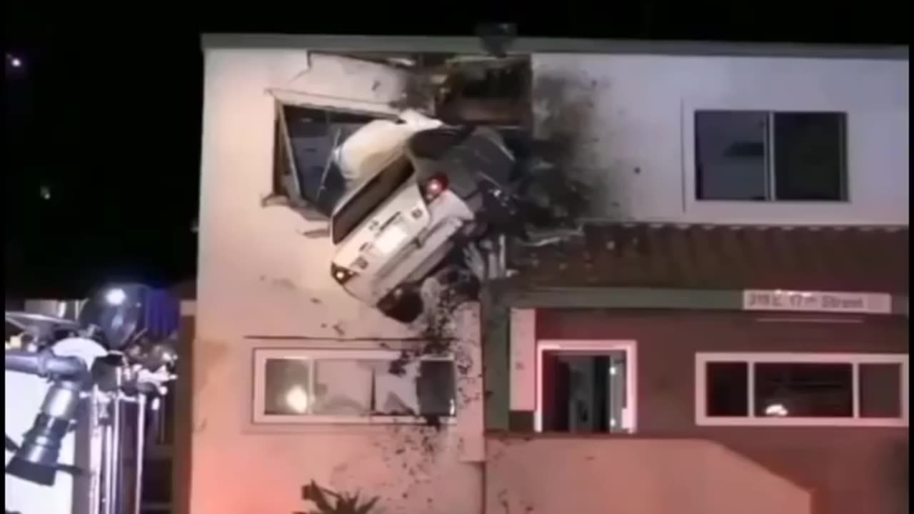 Funny accident | ❓❓❓