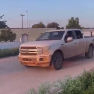 Mexico: A Grupo Flecha convoy of MZ/Sinaloa Cartel, reportedly in Zacatecas.