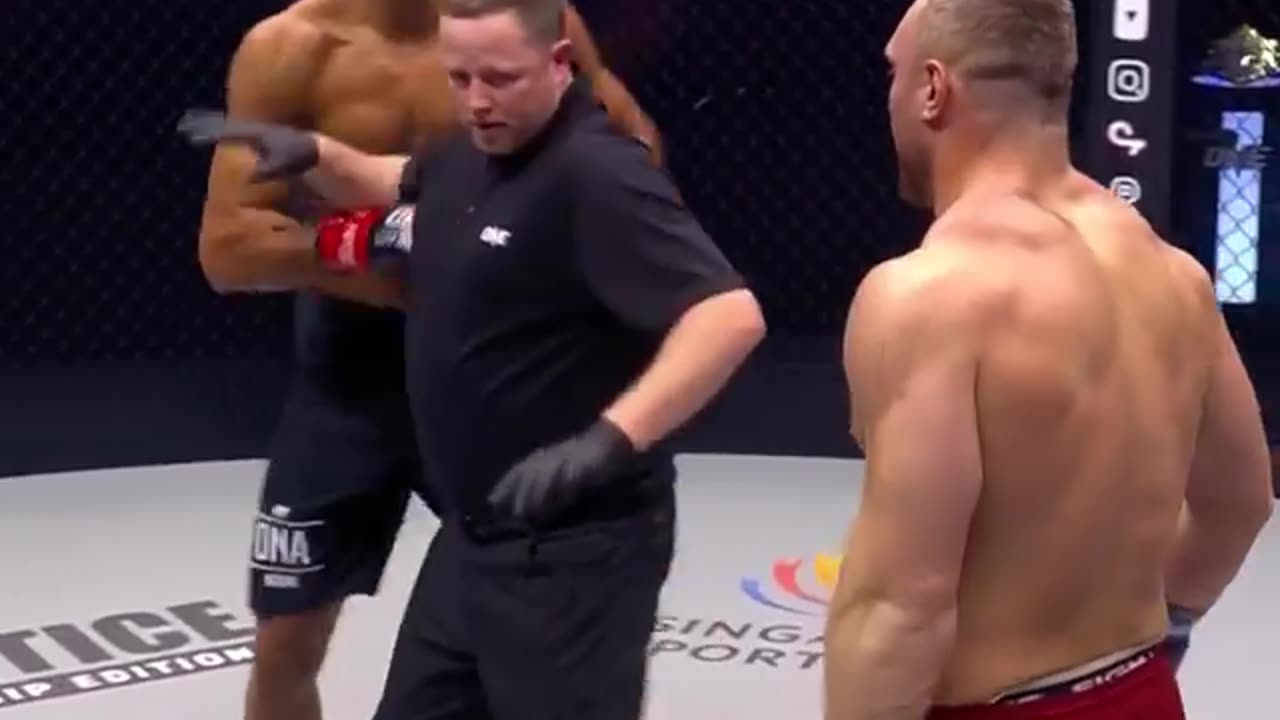 Light heavyweight kickboxing king Roman kryklia was in a hurry