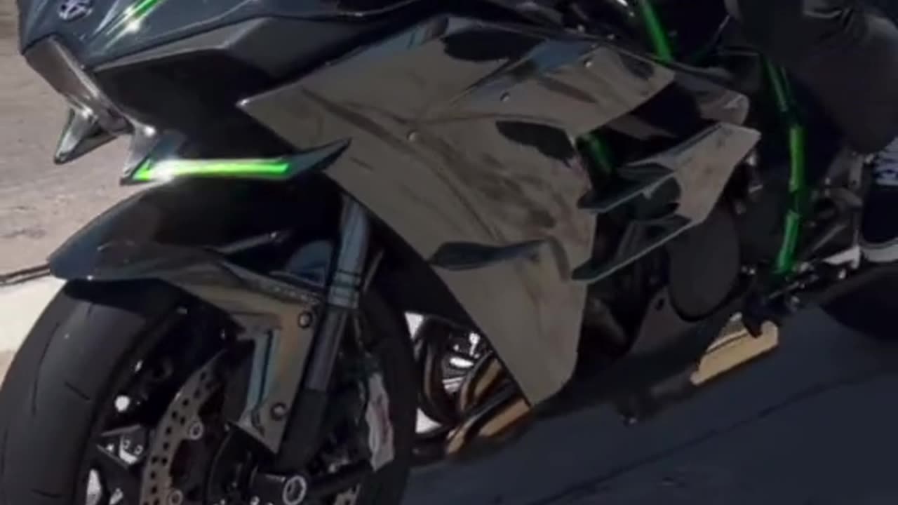 Diffrent Motorcycle Sounds 😍 | #shorts