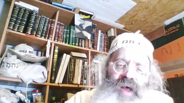 Sages of the Generation with love between them cannot be annulled - a Nanach song