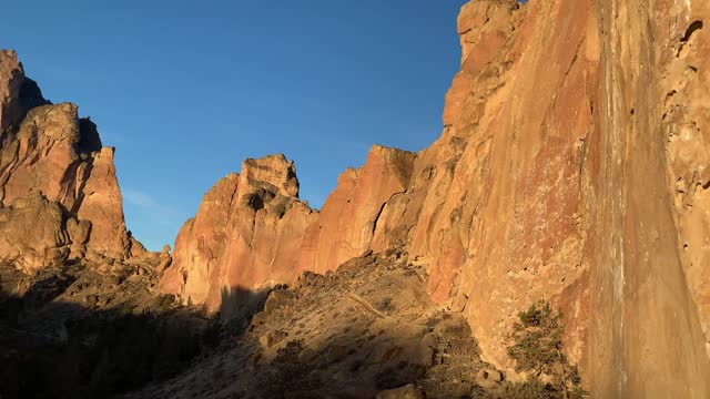 Central Oregon – Smith Rock State Park – River Trail – FULL – PART 1/3