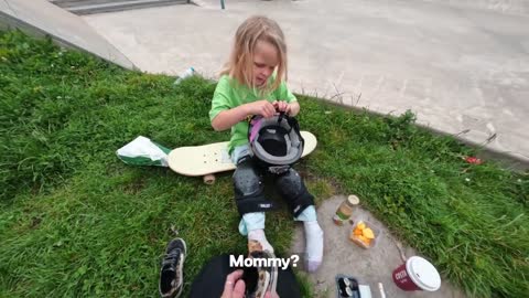 GoPro_ 5-Year-Old Girl Conquers the Skatepark _ Autumn Bailey