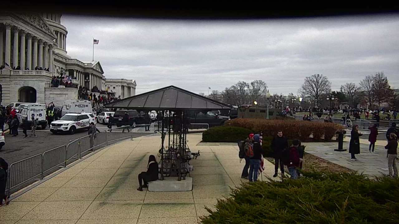 0675USCG00HousePlaza_2021-01-06_14h58min06s523ms.mp4