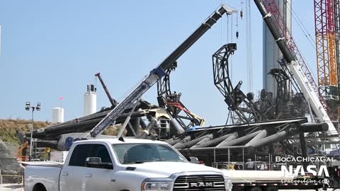 SpaceX Boca Chica | SN20 QD Arm Moved to Launch Site