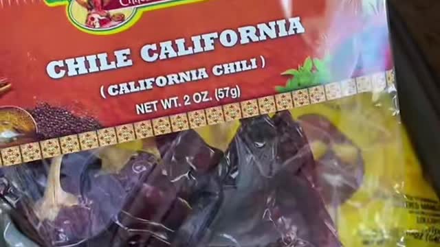 Some essentials porque no ahí tienditas mexicanas donde vivo 🤧