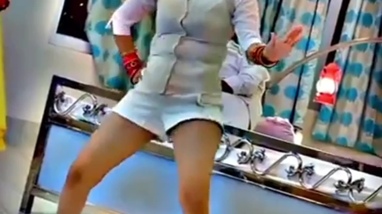 Bhojpuri bhabhi ka dance video #yt shortvideo #shortvideo