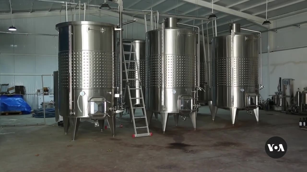 Kurdish Woman Leaves US to Open Winery in Ancestral Homeland | VOANews