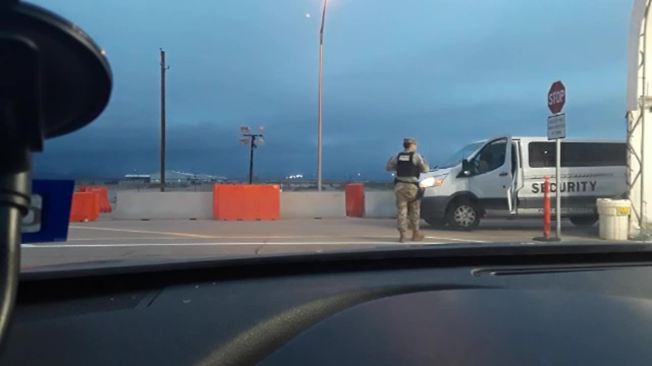 FT BLISS GATE GUARDS GOOFING OFF