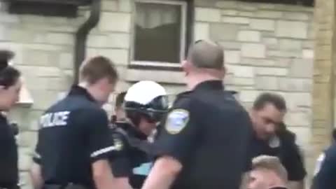 CRAZY STREET FIGHTS CAUGHT ON CAM