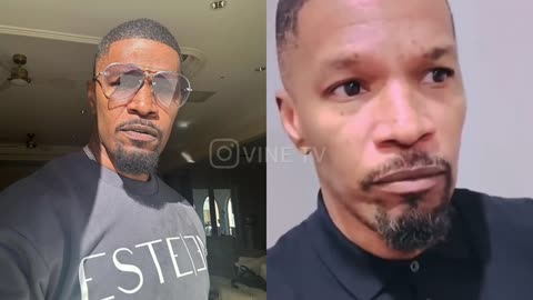 Actor Jamie Foxx Creeps in Video After Hospitalisation 💔😢||Seeing Me Again Is a Miracle