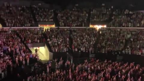 Thousands of Christians praising God at the University of Georgia