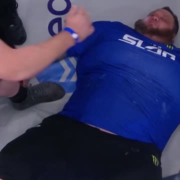 Slap For Cash went to SLEEP after THIS shot