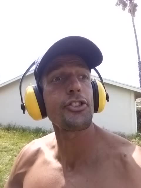 HOW TO MOW THE LAWN EXTENDED EDITION. (1:21pm, Apr 9, 2023) COCOA UP first.