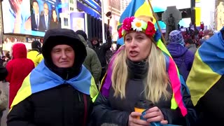 Protesters in Times Square call for peace in Ukraine