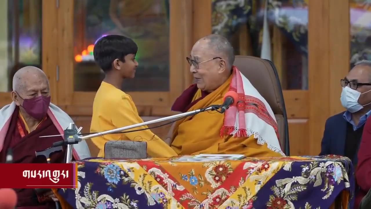 Dalai Lama regrets asking boy to 'suck my tongue'